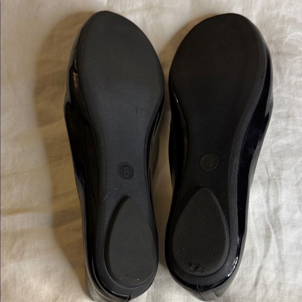 Xhilaration Black Patent Round-Toe Ballet Flats - Picture 5 of 6